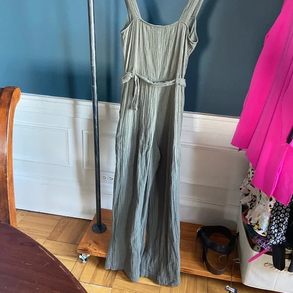 🛑SOLD ZARA Green Belted Long Textured Jumpsuit - Picture 9 of 10